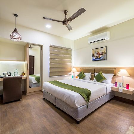 فندق Treebo Nestlay Casa شيناي المظهر الخارجي الصورة